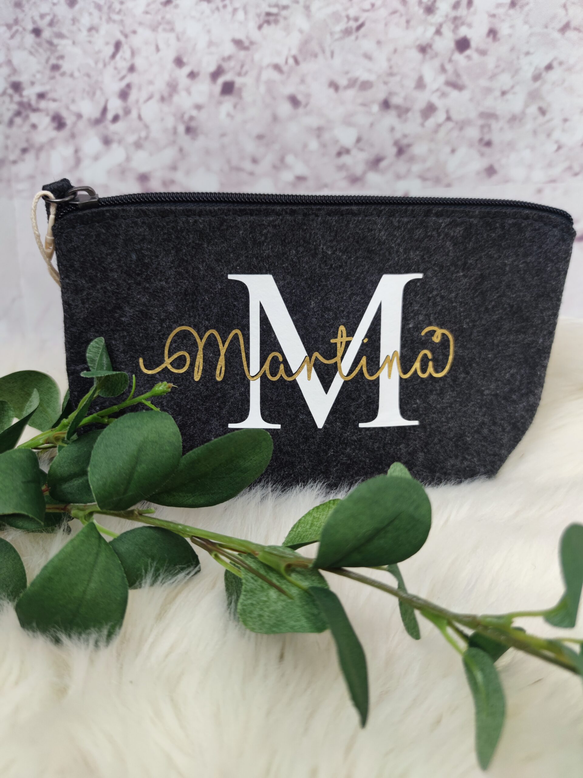 Kosmetiktasche Buchstabe